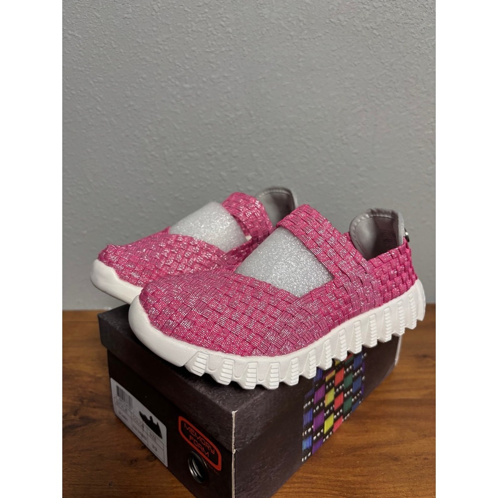 Bernie Mev Zip Charm K Pink Shimmer Woven Sneakers Size 33 US 2 Big Kid
